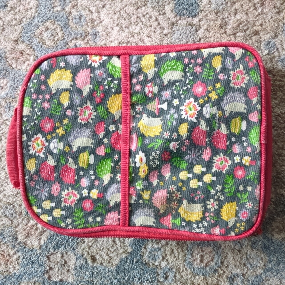 ORE Insulated Lunch Box-Hedgehog print
